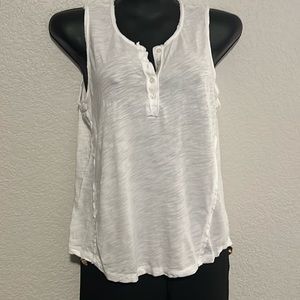 Button up tank